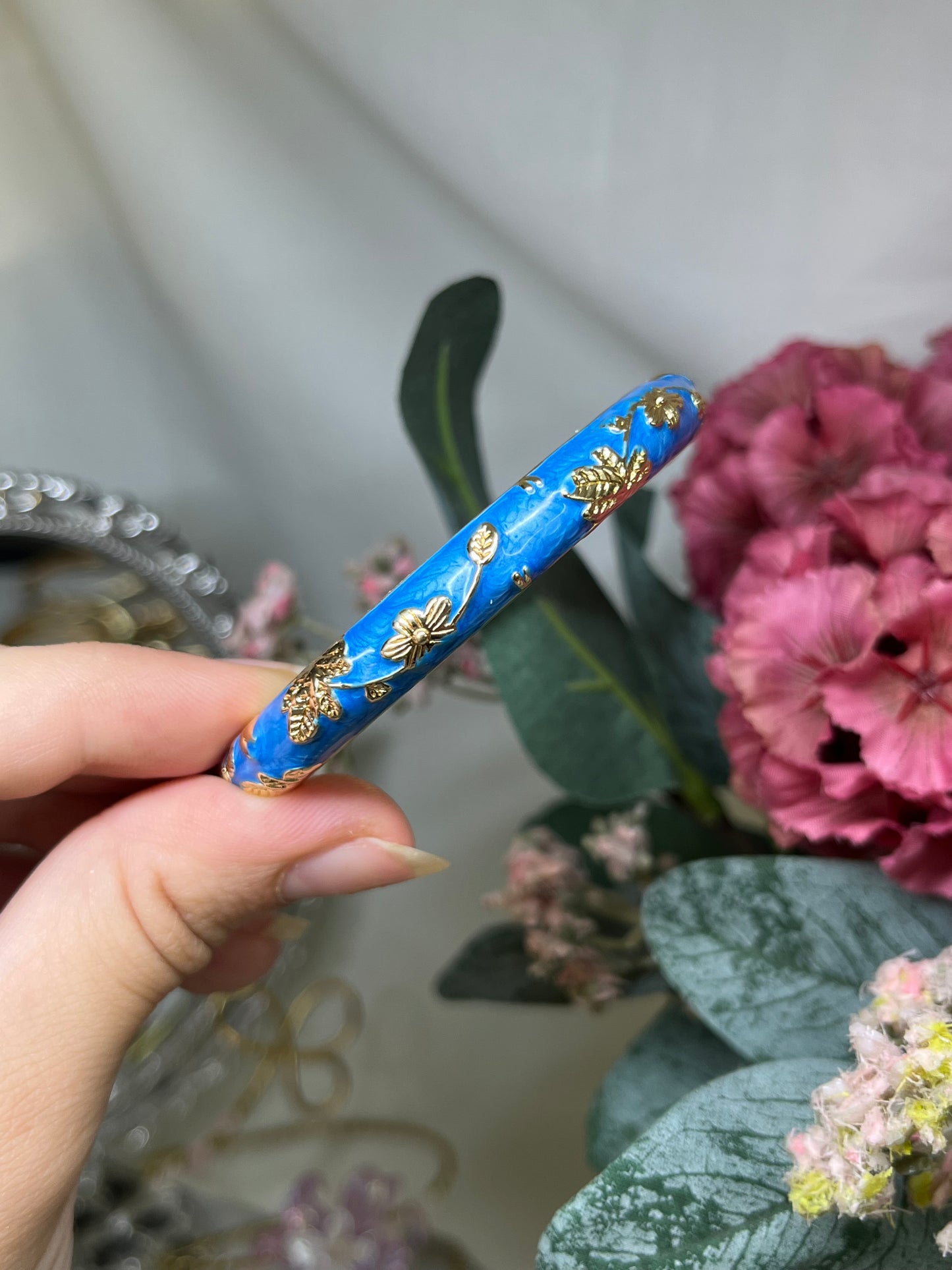 Enchanted Cerulean Sky & Gilded Flora Bangle