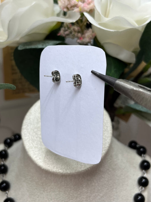 swirl heart stud earrings