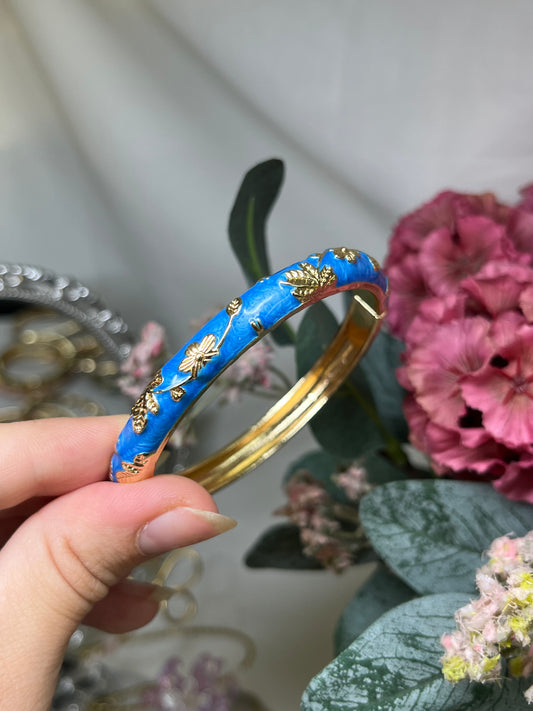 Enchanted Cerulean Sky & Gilded Flora Bangle
