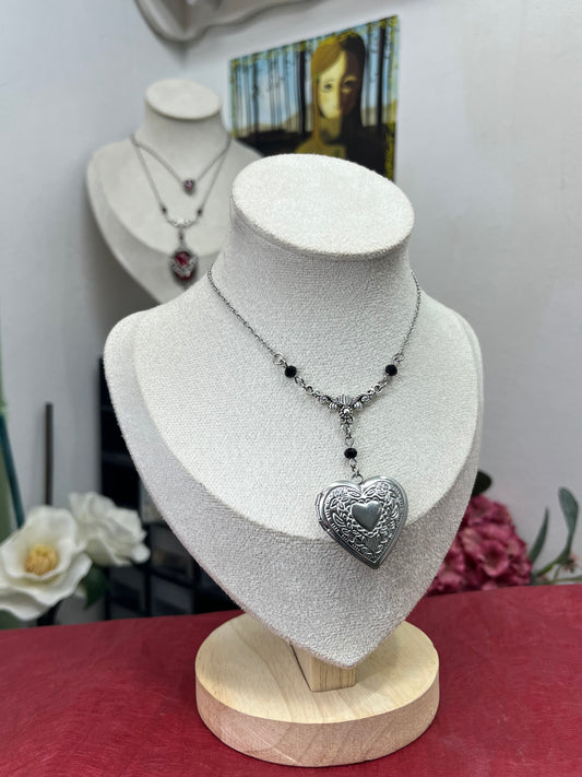 Victorian Vow Heart Necklace