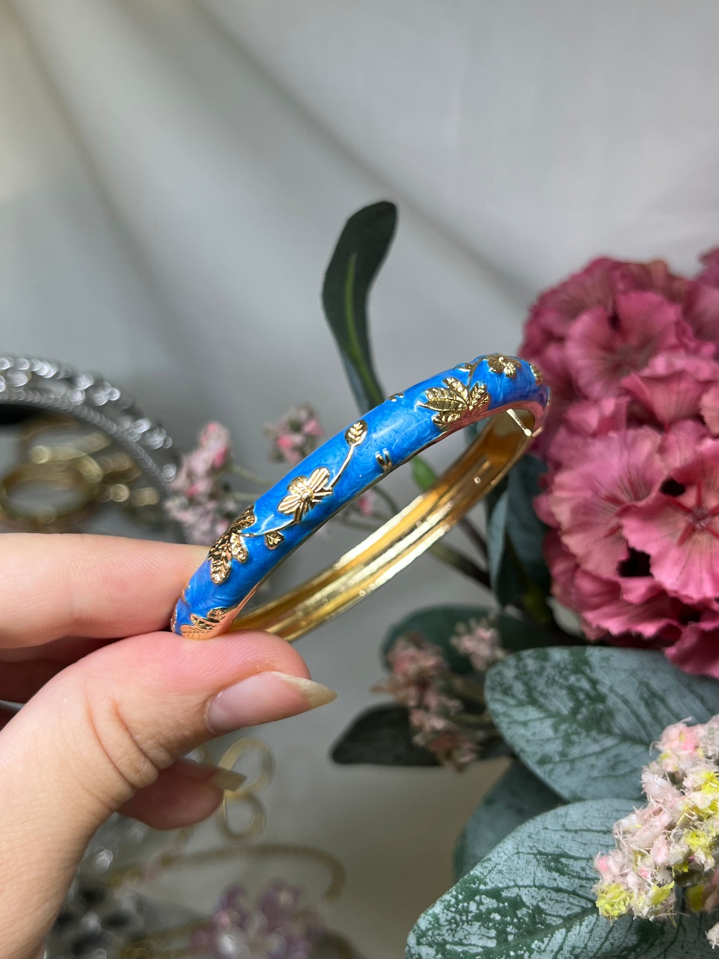 Enchanted Cerulean Sky & Gilded Flora Bangle