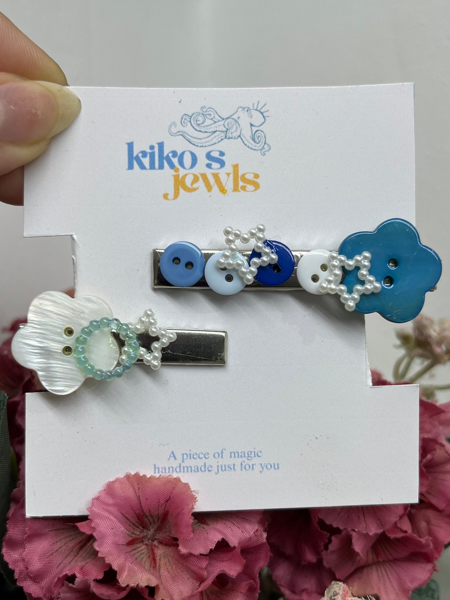 Blue flower buttons hair clips set