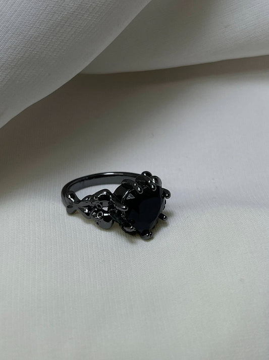 The Noir Onyx Heart