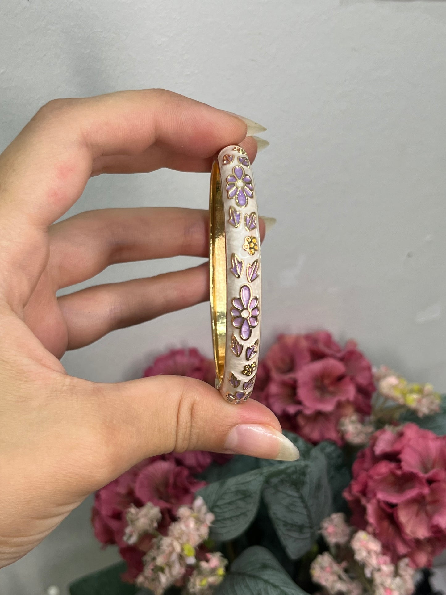 Enchanted Ivory & Lilac floral Bangle