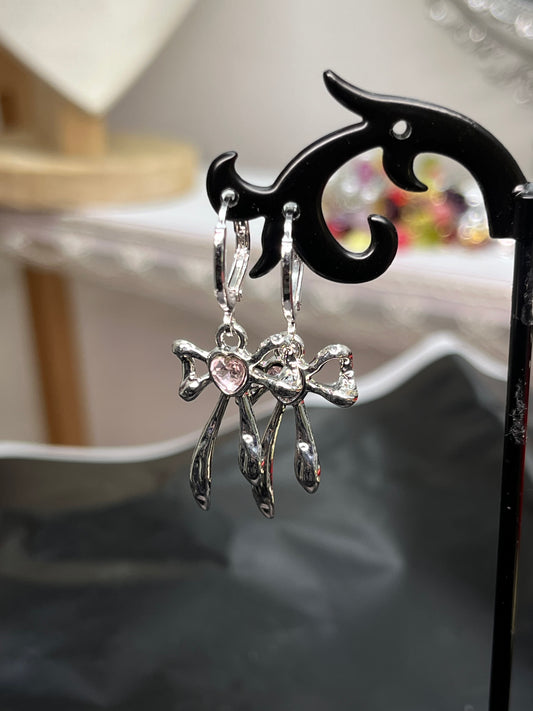 Eternal Ribbon Bow Hoops