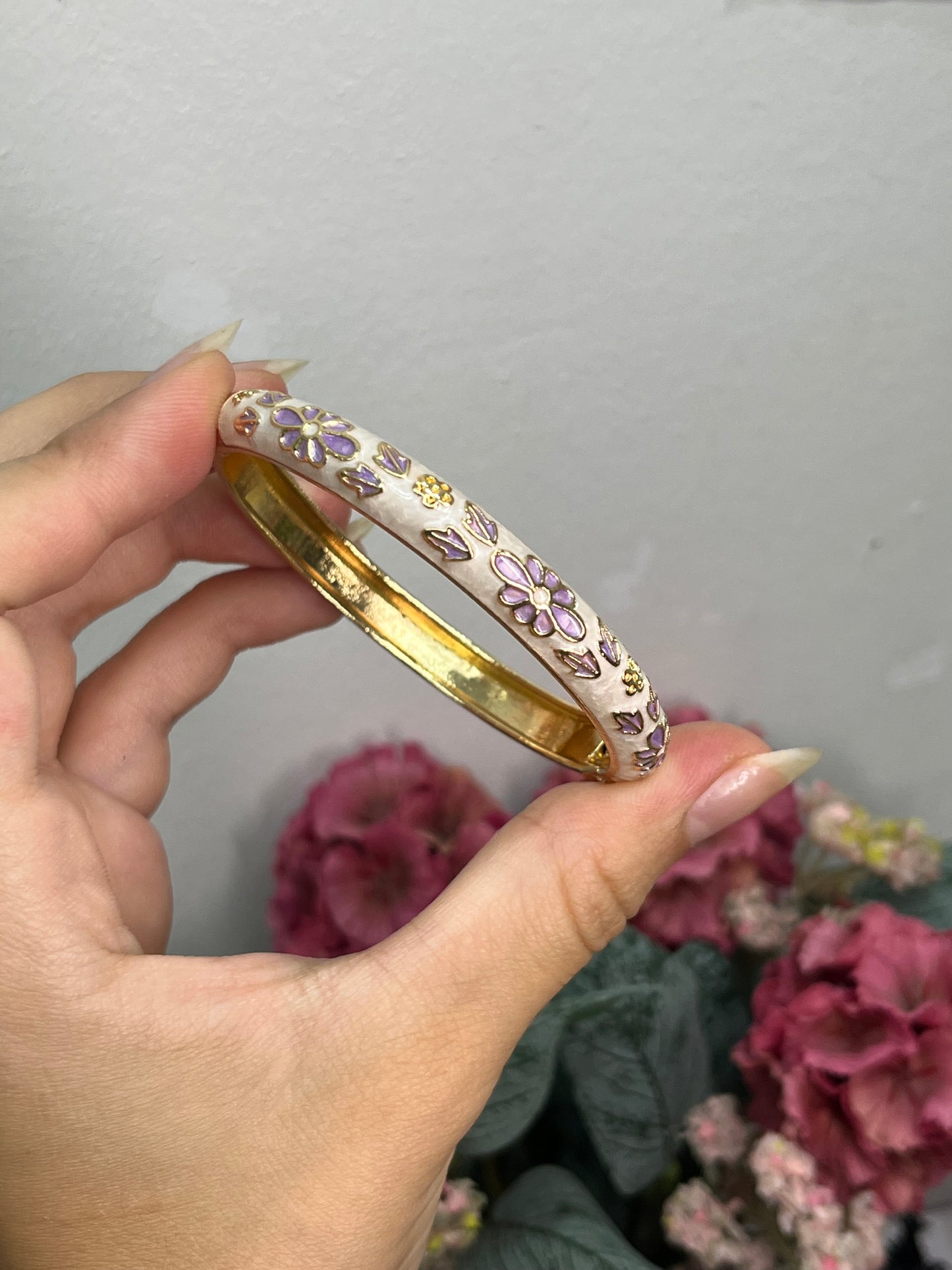 Enchanted Ivory & Lilac floral Bangle