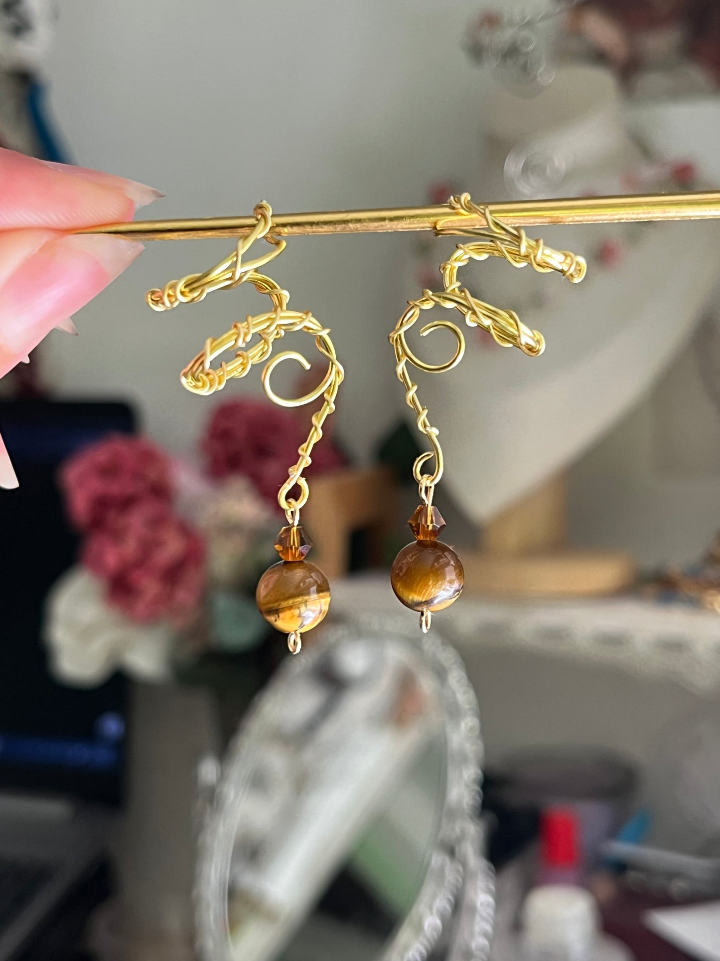 Tigers eye Ear cuff