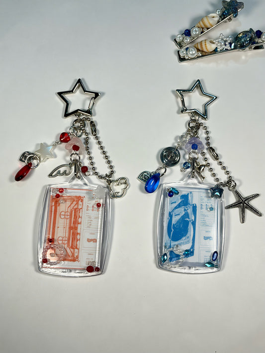 Wave to earth keychains