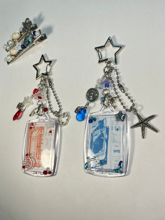 Wave to earth keychains