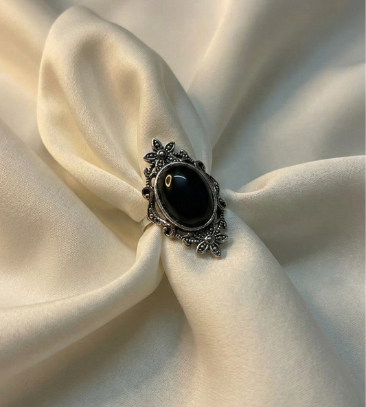 The Noir Flora Ring