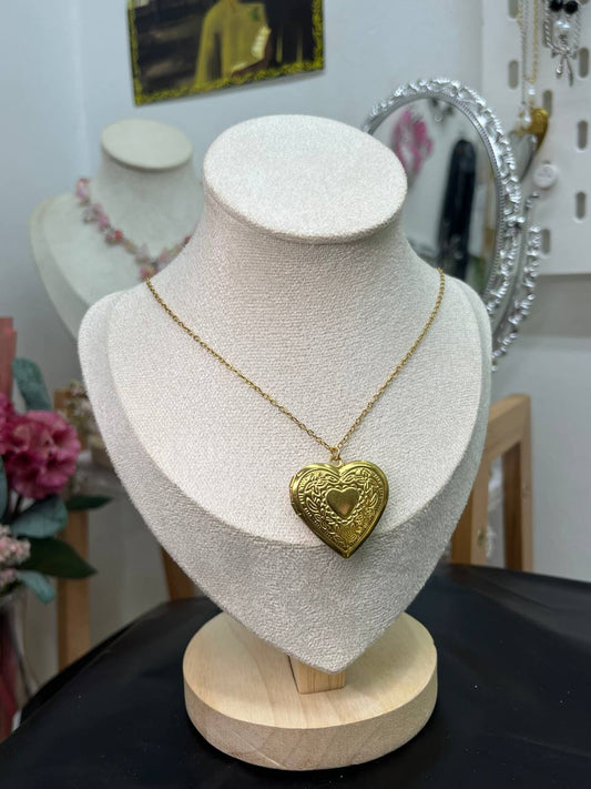 The Keeper's Heart Necklace