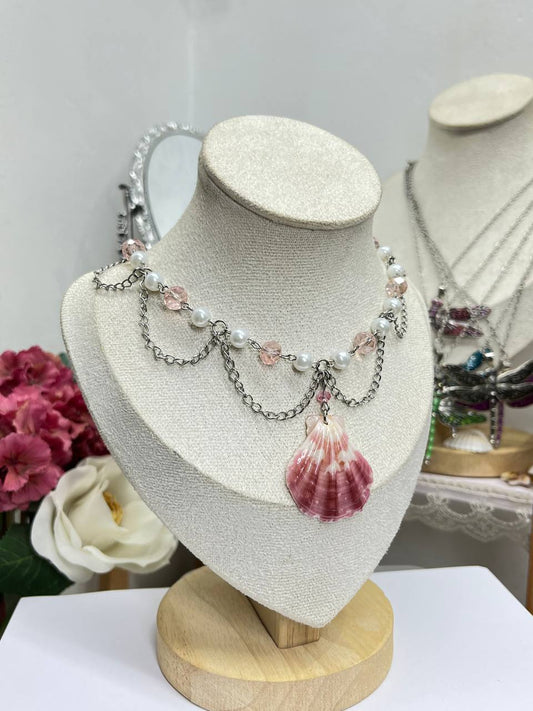 Siren’s Chandelier Shell Choker