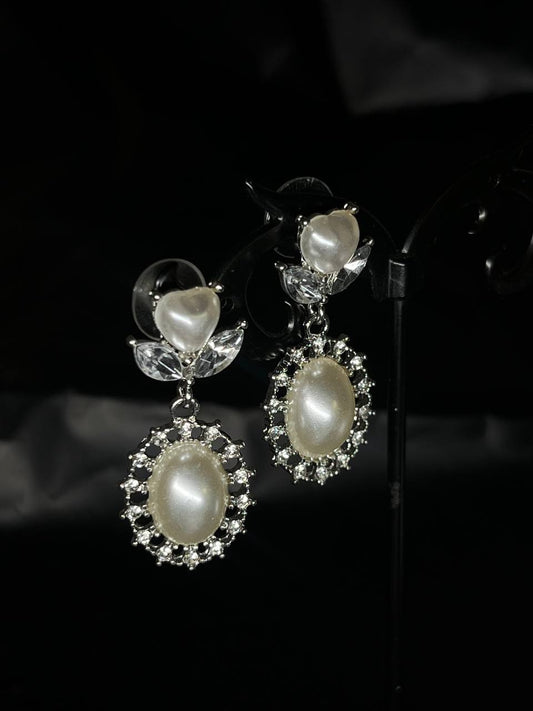 Sparkling Heirloom Ribbon Earrings
