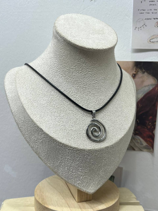 Swirl Necklace
